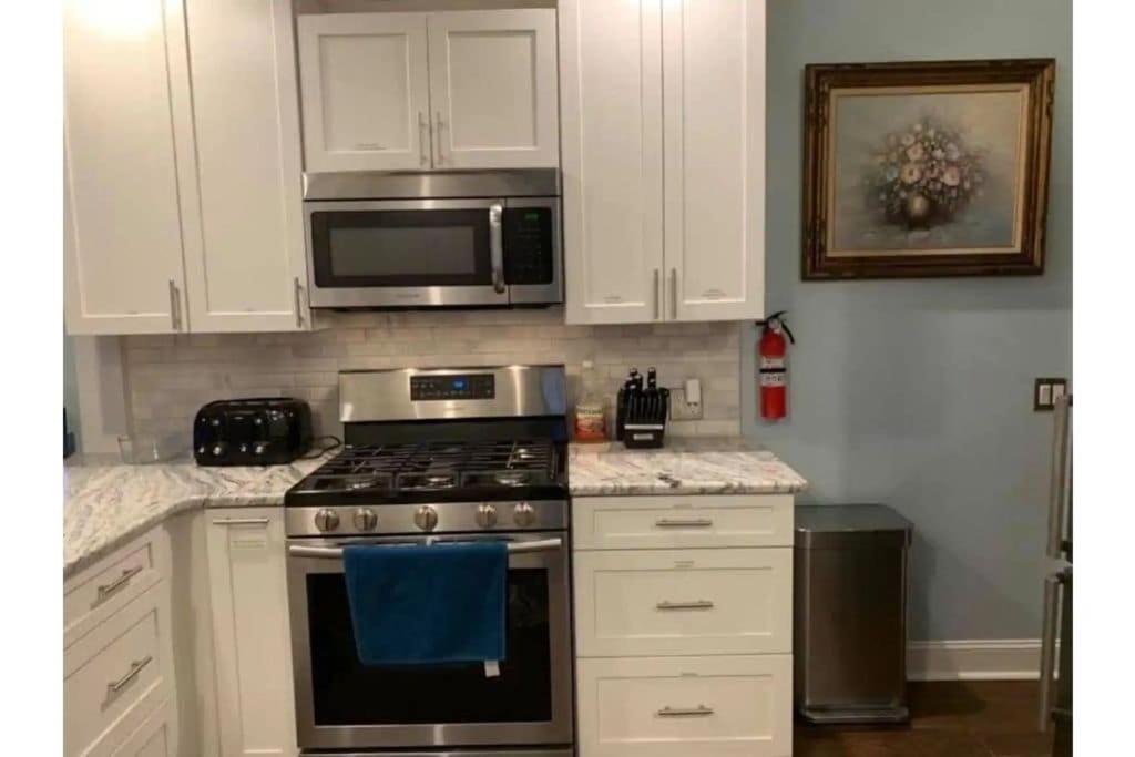 1 Mile To Fort Sill! The Carolebelle Cottage Sleeps 8 With Hottub,Grills,Firepit Lawton Exterior photo